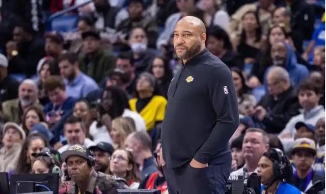 必一运动官网app-季中赛11胜0负未尝败绩！湖人是否后悔解雇哈姆？